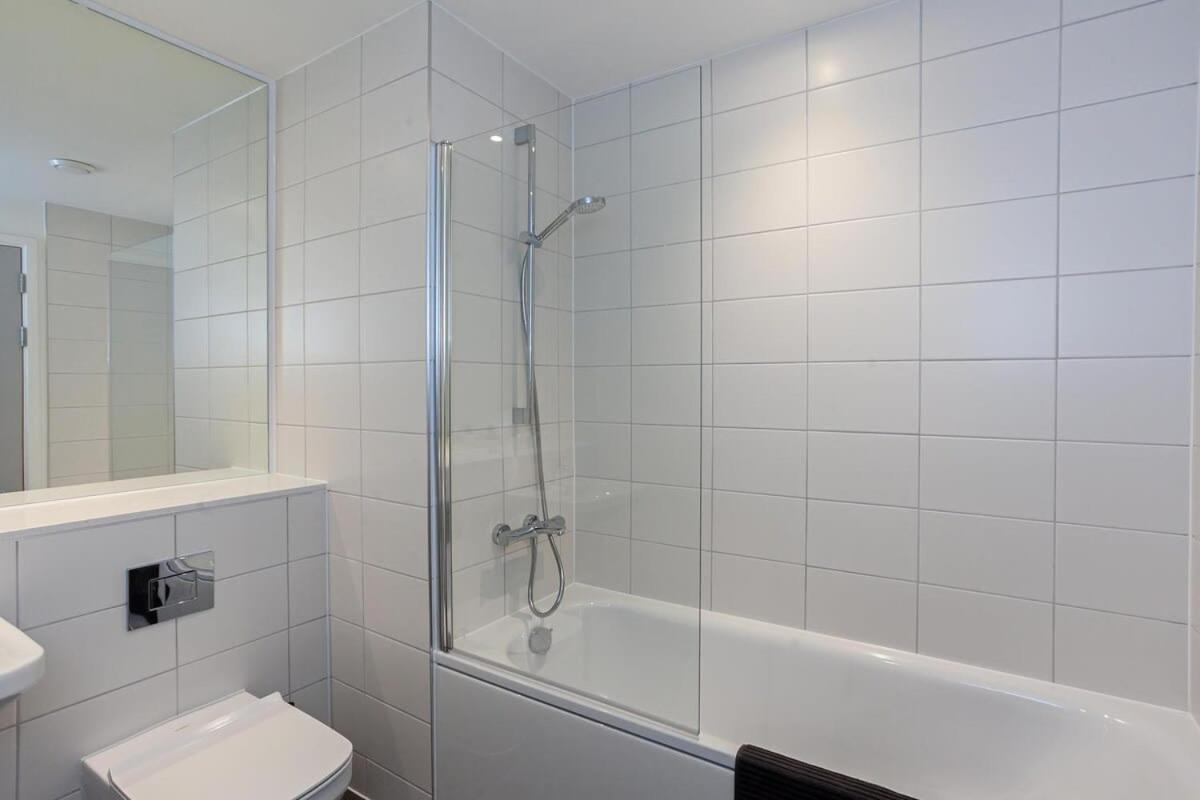 Spacious 2 Bed Apartment In Central Manchester Ngoại thất bức ảnh